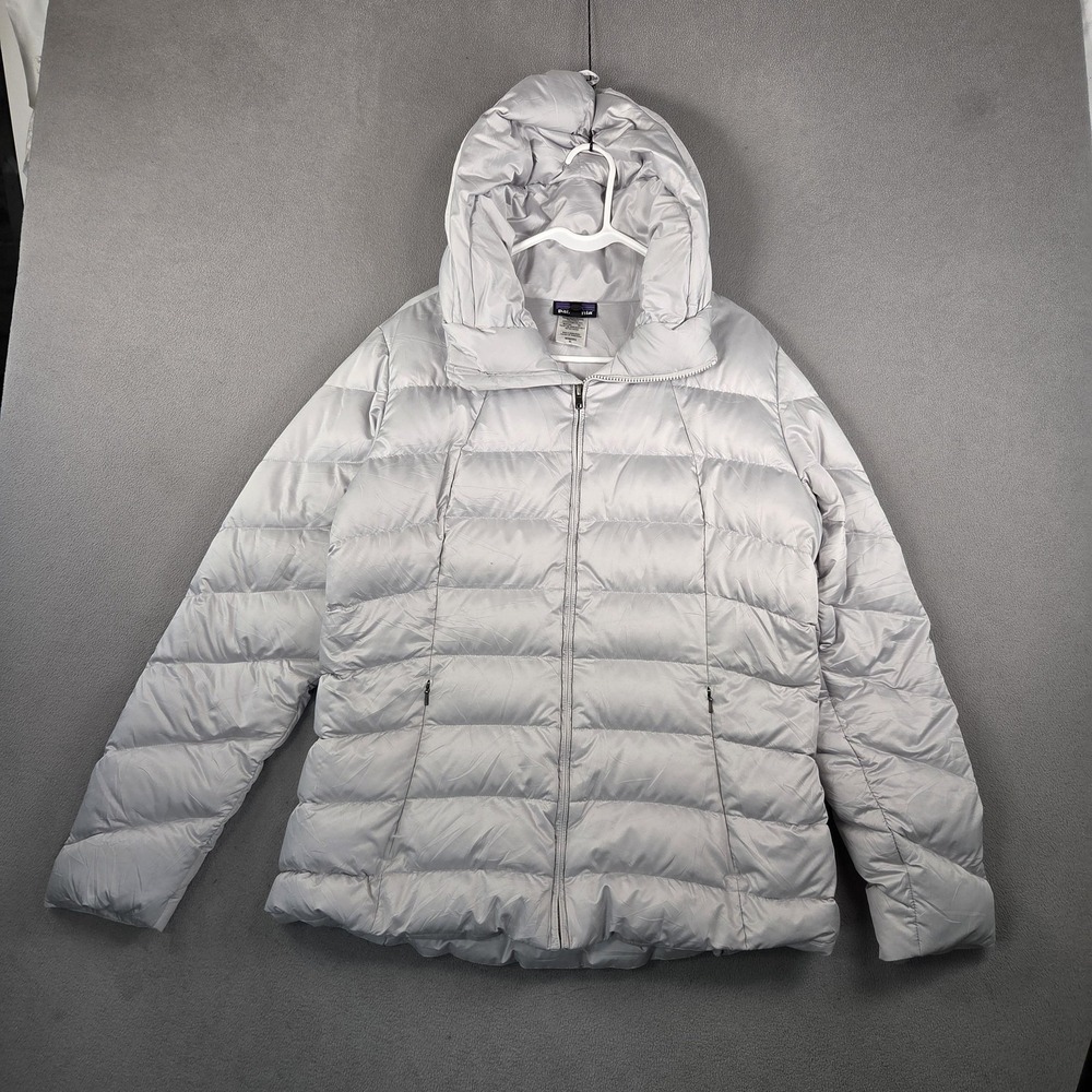 Patagonia Women's Puffer Jacket - Light Gray